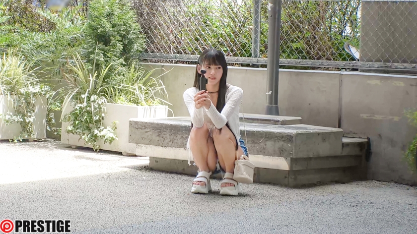 「八掛うみが素人♂を逆ナン！ 八掛うみ【限定特典映像30分付き】」01